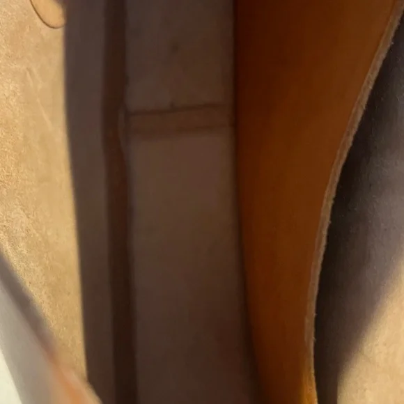 VINTAGE COACH HIDE EQUESTRIAN SHOULDER BAG - Picture 5 of 9